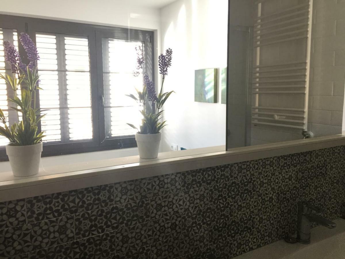 Apartamento Centrico En Olot Exterior photo